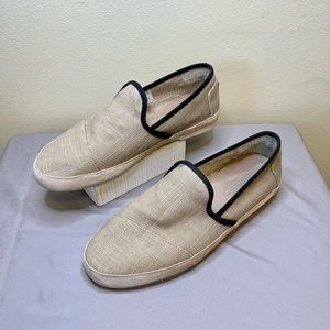 TOMS Slip on loafer